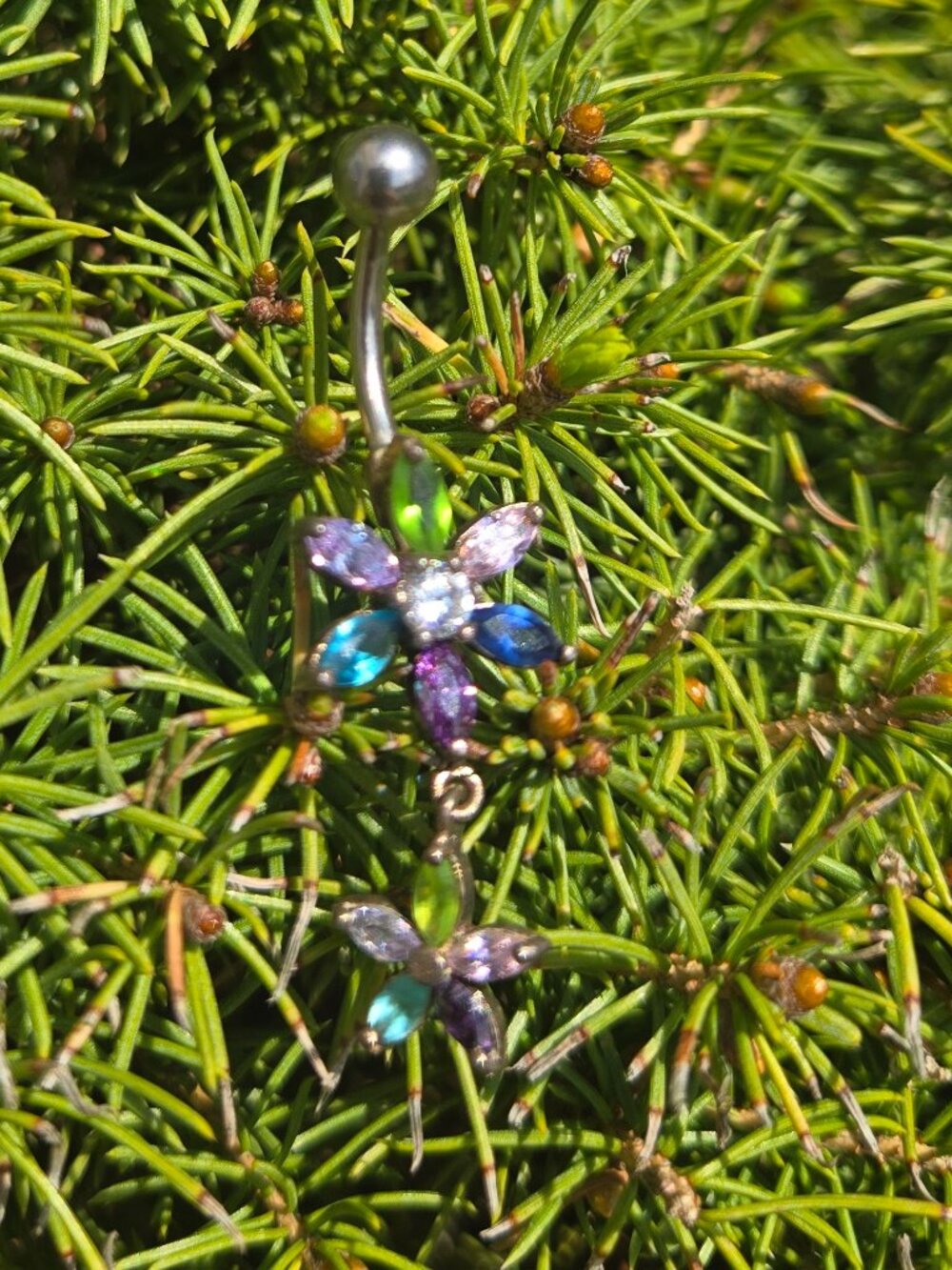 Flower chain belly button ring - Picture 3 of 3